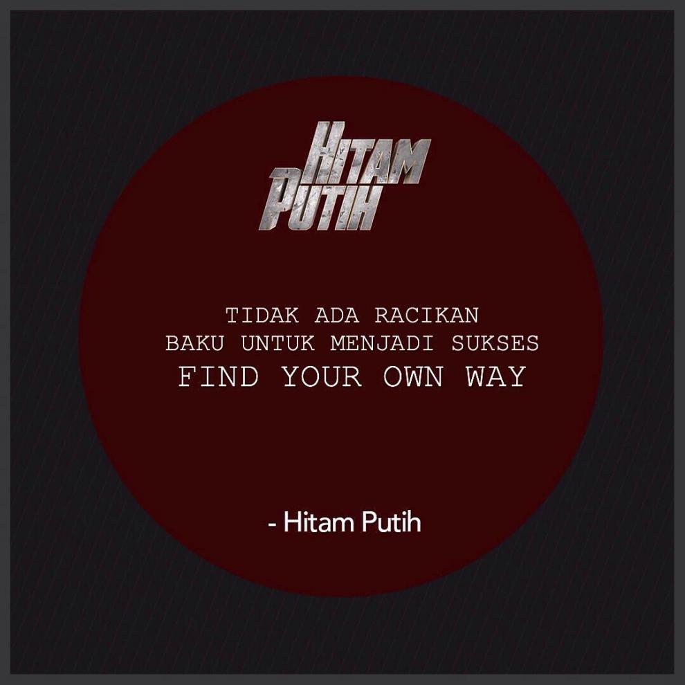 Hitam Putih Quotes